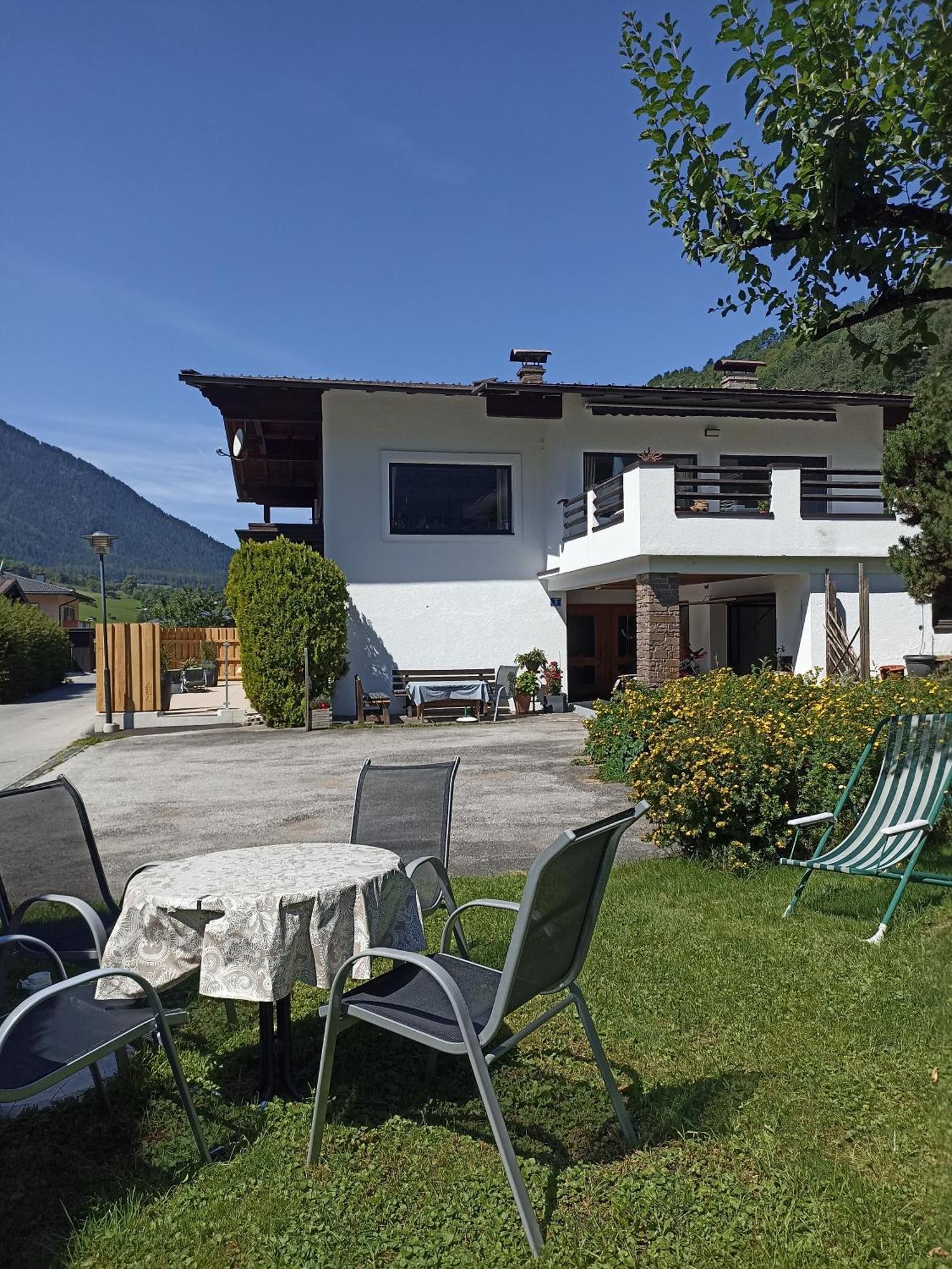 Haus Evi Apartment Oetz Exterior photo